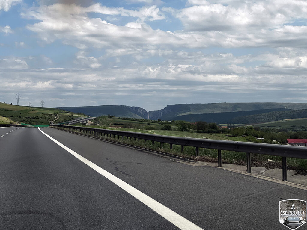 Tordai-hasadék – Fenséges sziklaszoros az autópálya mellől szemlélve allroadkaland